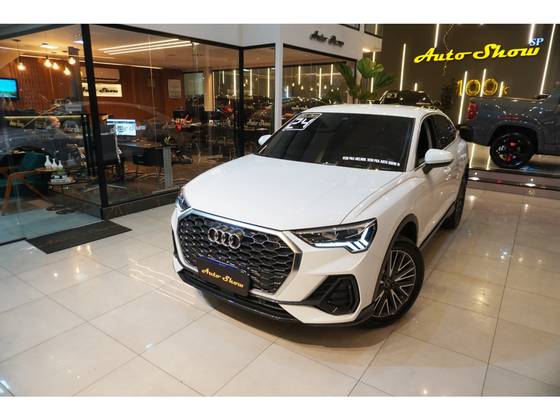 AUDI Q3 2.0 40 TFSI GASOLINA PERFORMANCE QUATTRO TIPTRONIC AUDI Q3 2.0 40 TFSI GASOLINA PERFORMANCE QUATTRO TIPTRONIC